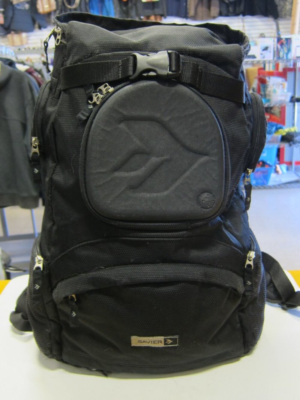 Vintage Savier Black Skateboard Backpack